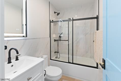 382 River Road Pohatcong NJ 08865