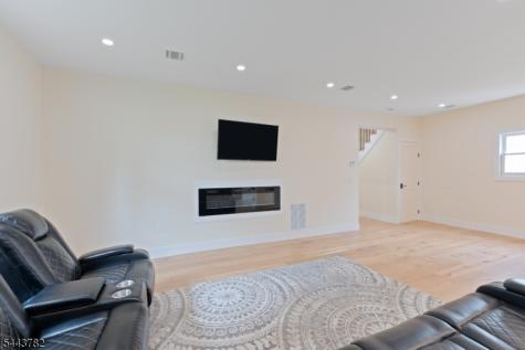 382 River Road Pohatcong NJ 08865