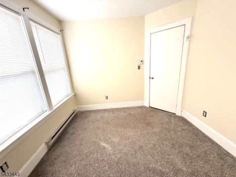 100 Main St - Front Apt 1 Newton NJ 07860