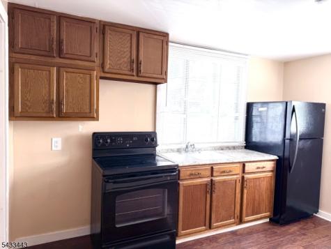 100 Main St - Front Apt 1 Newton NJ 07860