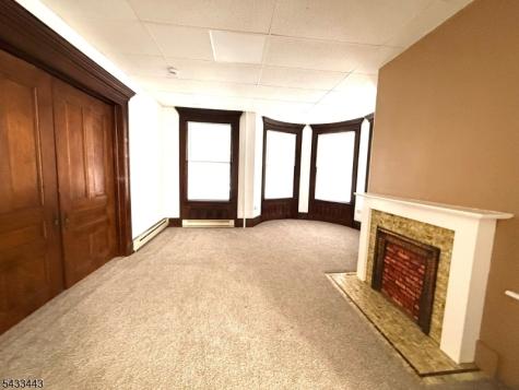 100 Main St - Front Apt 1 Newton NJ 07860