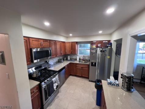 421 Bloomfield Avenue Verona NJ 07044