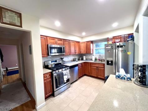 421 Bloomfield Avenue Verona NJ 07044