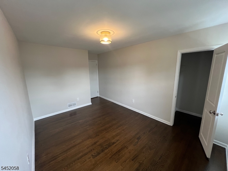 1006 Gifford Court Union NJ 07083