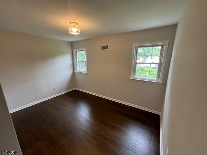 1006 Gifford Court Union NJ 07083