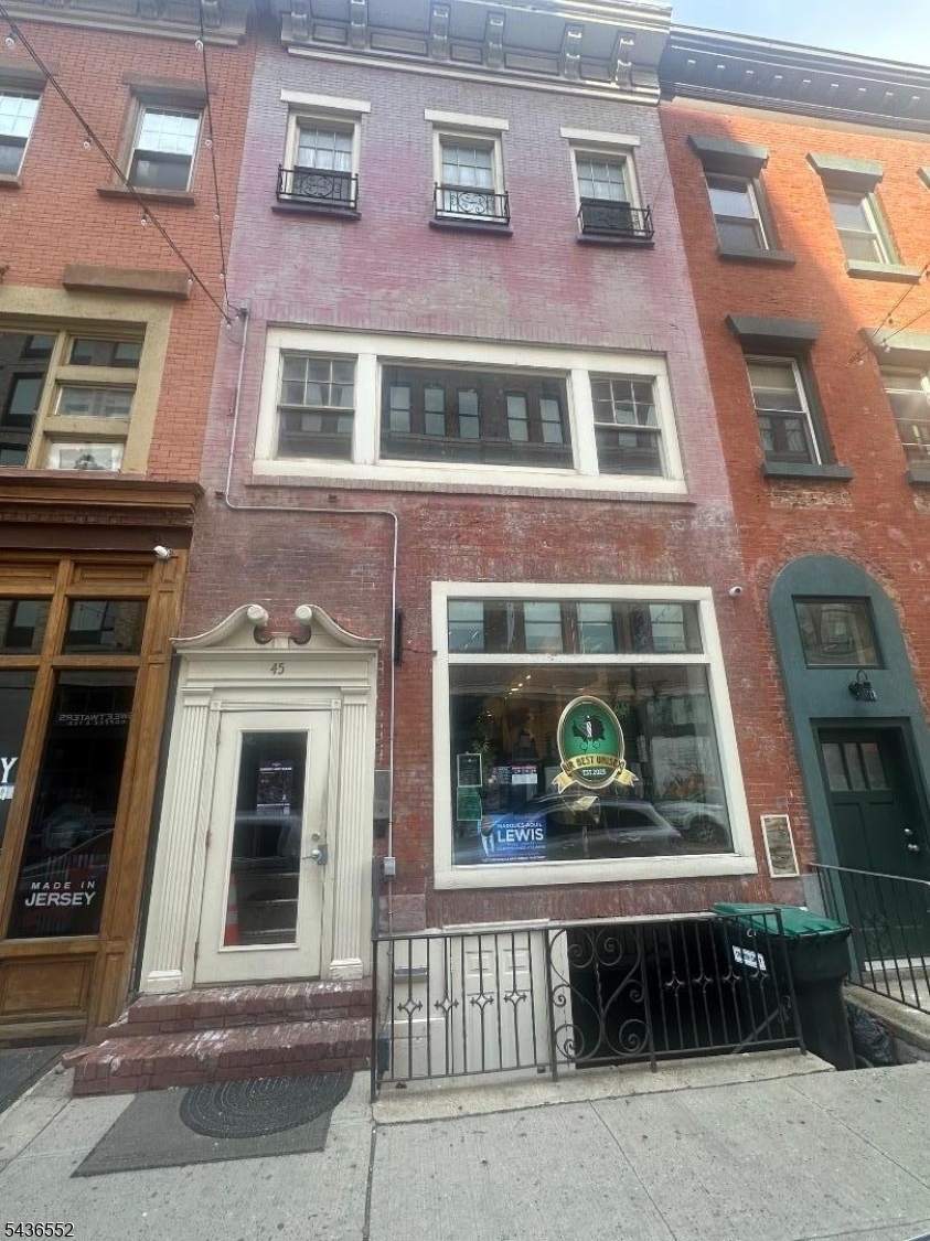 45 Halsey Street Newark NJ 07102