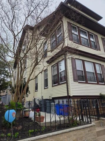 136 Hobson Street Newark NJ 07112