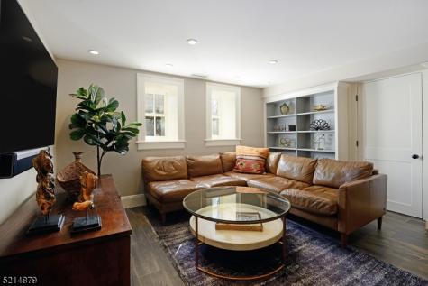 185 Valley Road Montclair NJ 07042