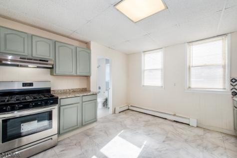 226 Franklin Avenue Nutley NJ 07110