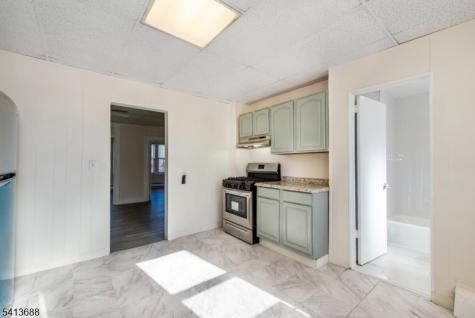 226 Franklin Avenue Nutley NJ 07110