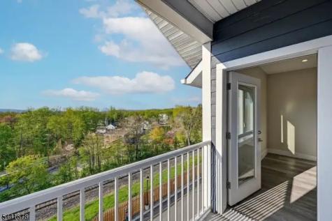 2 Flanders Road 302 Netcong NJ 07857