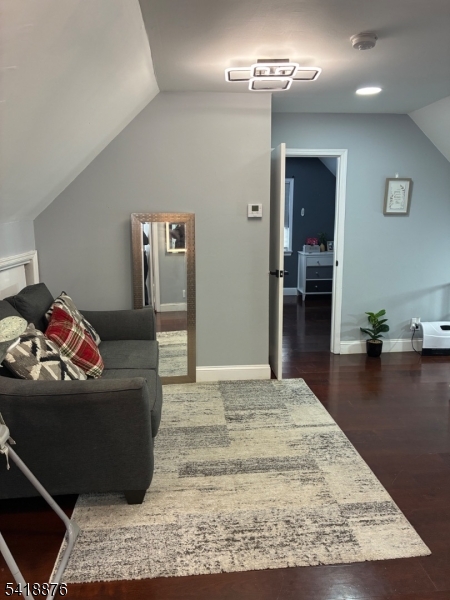 925 South Street Elizabeth NJ 07202
