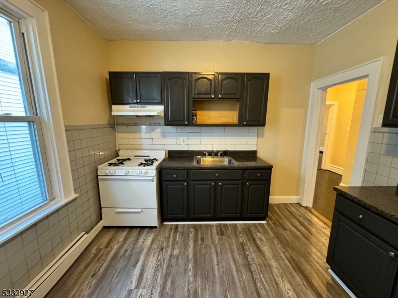 41 Columbia Avenue Newark NJ 07106