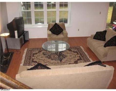 35 Almond Drive Franklin NJ 08873