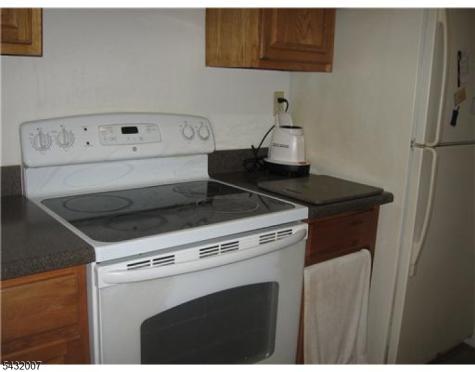 35 Almond Drive Franklin NJ 08873