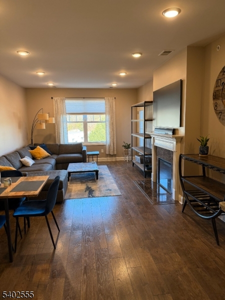 43 Elston Court Wanaque NJ 07420