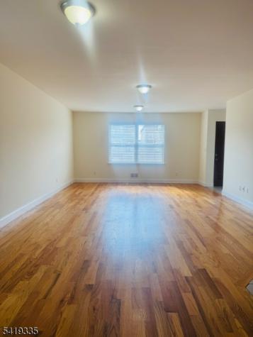 523 Broadway Elizabeth NJ 07206
