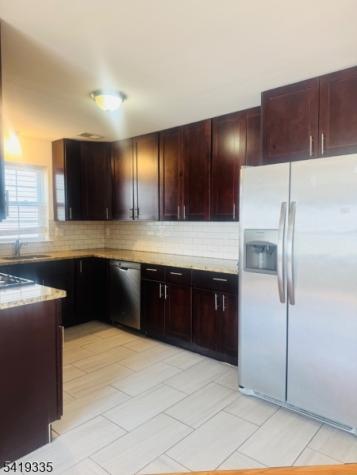 523 Broadway Elizabeth NJ 07206