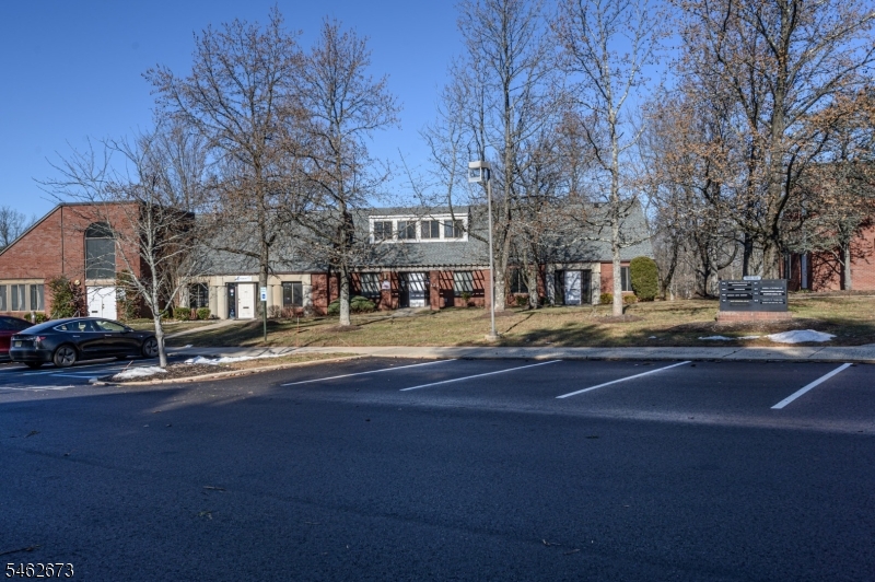 178 Tamarack Circle Montgomery NJ 08558