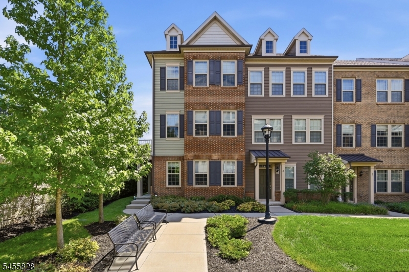 1 Braeburn Court Livingston NJ 07039
