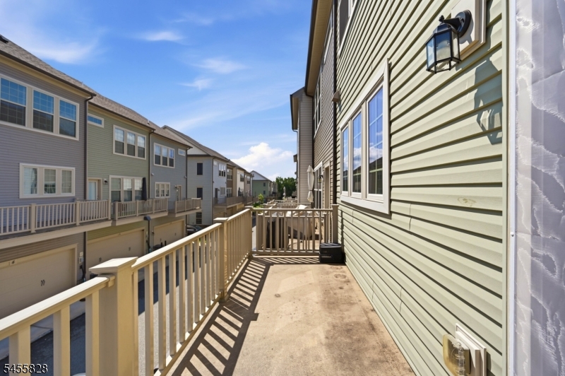 1 Braeburn Court Livingston NJ 07039