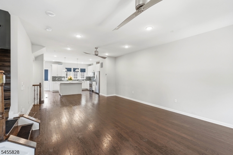 1 Braeburn Court Livingston NJ 07039