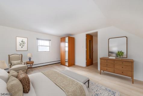 116 Edison Street Clifton NJ 07013
