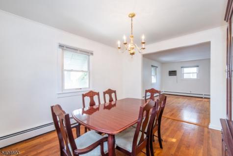 116 Edison Street Clifton NJ 07013