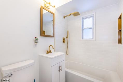 116 Edison Street Clifton NJ 07013