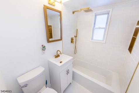116 Edison Street Clifton NJ 07013