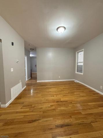 420 Jelliff Avenue Newark NJ 07112