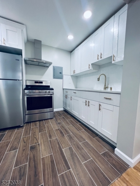 111 Spring St7moran Newton NJ 07860
