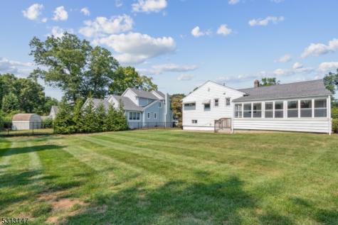 990 Washington Avenue Hohokus NJ 07423