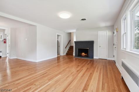 990 Washington Avenue Hohokus NJ 07423