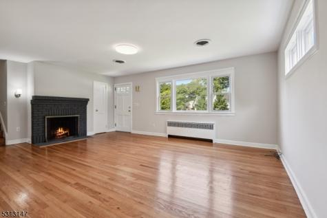 990 Washington Avenue Hohokus NJ 07423