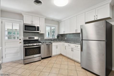 990 Washington Avenue Hohokus NJ 07423