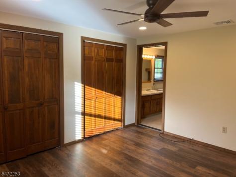 31 Countryside Road Knowlton NJ 07832