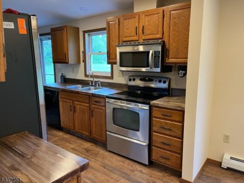 31 Countryside Road Knowlton NJ 07832
