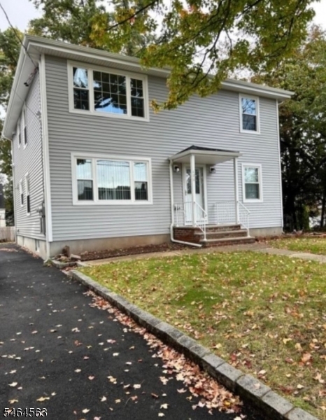 406 Robins Street Roselle NJ 07203