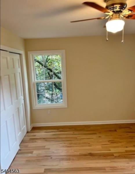 406 Robins Street Roselle NJ 07203