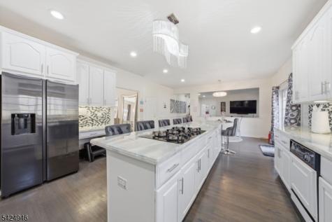 11 Rosewood Lane Denville NJ 07834