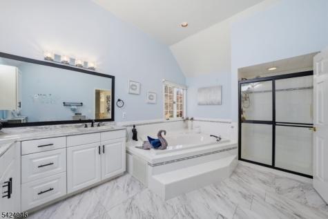 11 Rosewood Lane Denville NJ 07834