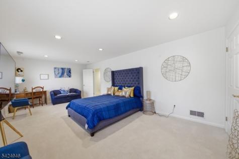 11 Rosewood Lane Denville NJ 07834