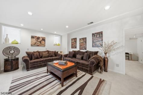 11 Rosewood Lane Denville NJ 07834