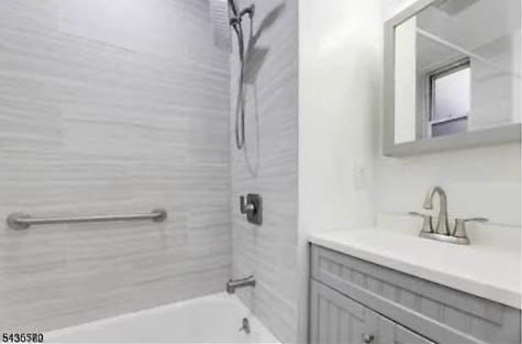 578 N 9th Street Newark NJ 07107