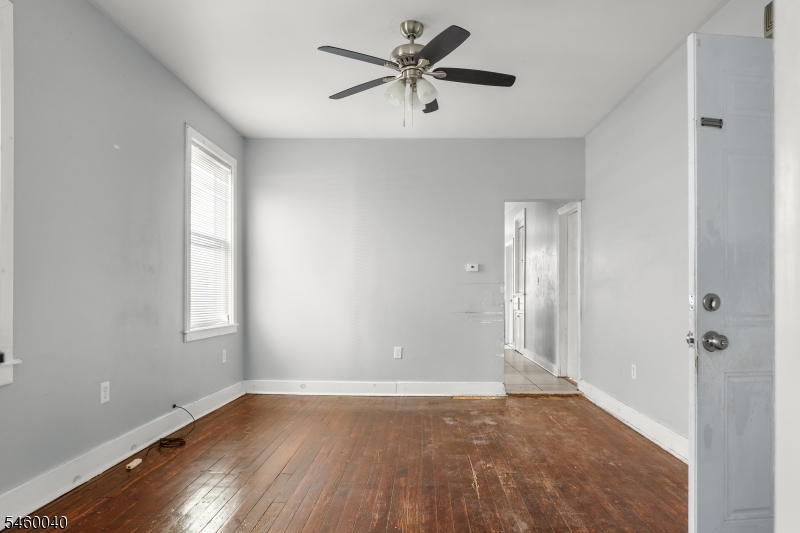 564 Sanford Avenue Newark NJ 07106