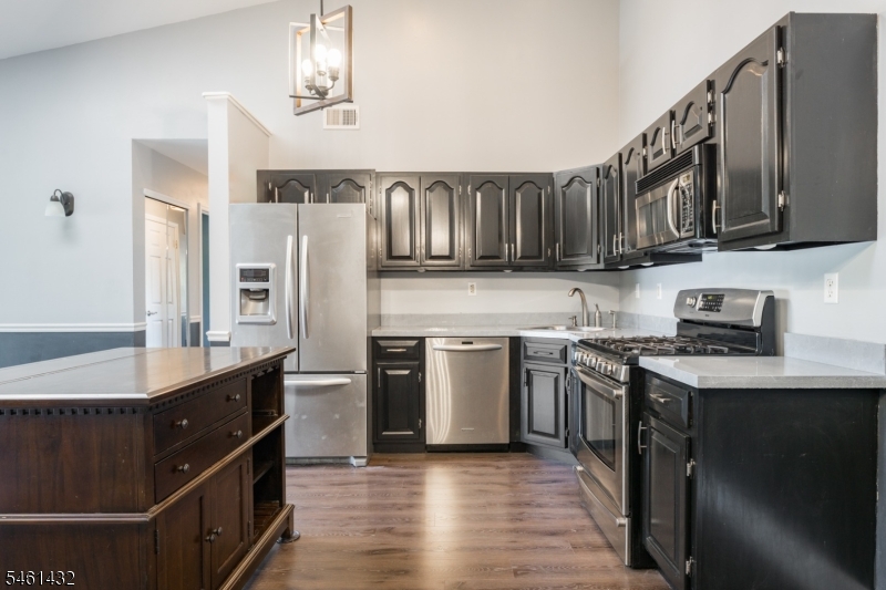 3910 Graham Court Bridgewater NJ 08807