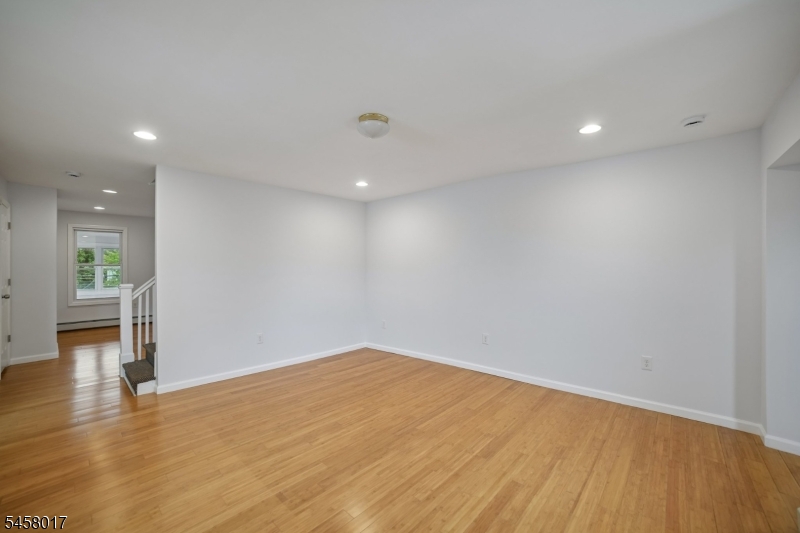223 Walnut Street Montclair NJ 07042