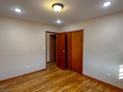 325 John Street Apt 5 Elizabeth NJ 07202
