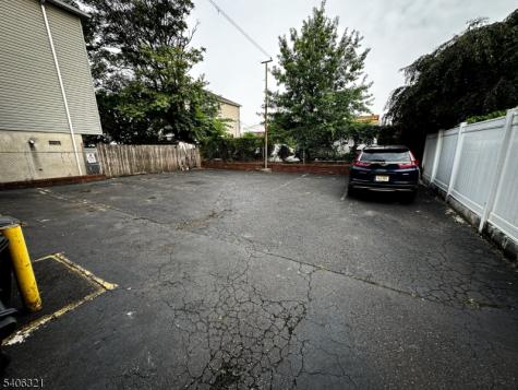 325 John Street Apt 5 Elizabeth NJ 07202